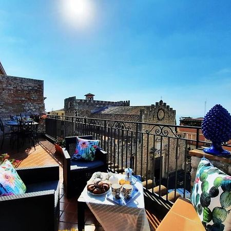 Casa Carla Al Duomo Apartment ตาออร์มินา ภายนอก รูปภาพ