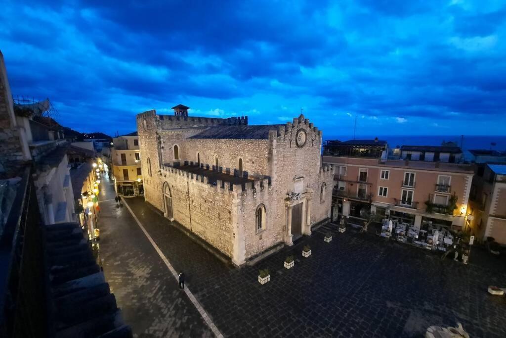Casa Carla Al Duomo Apartment ตาออร์มินา ภายนอก รูปภาพ